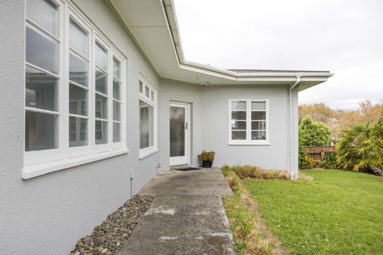 34 Rainforth Street Roslyn_22