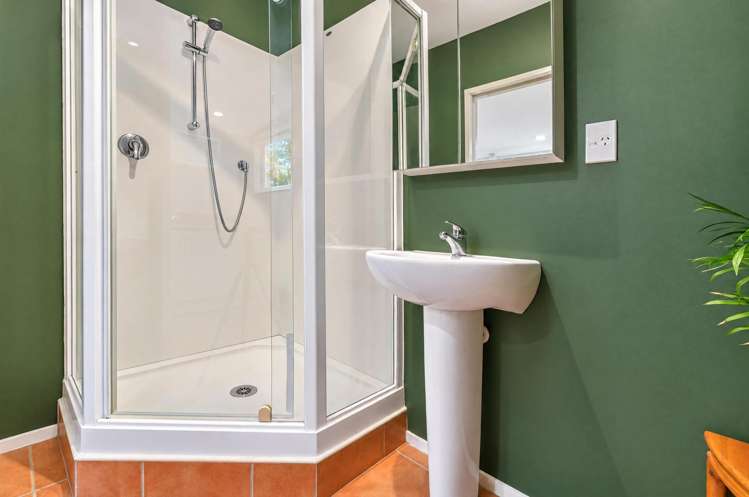 83 Manuwai Lane Karaka_32