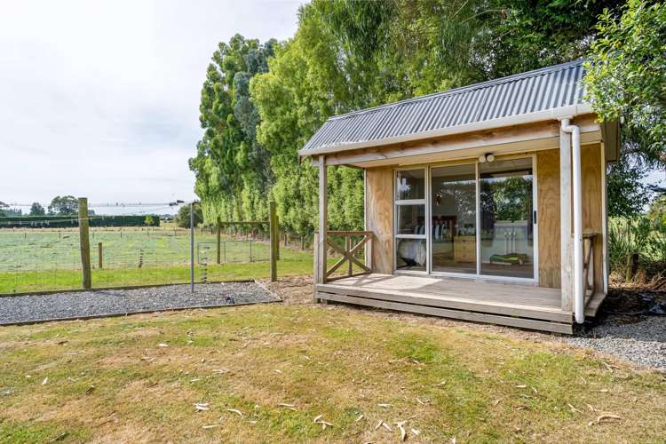 64 Lochiel Bridge Road Winton Surrounds_18