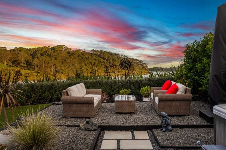 22 William Blake Way Riverhead_18