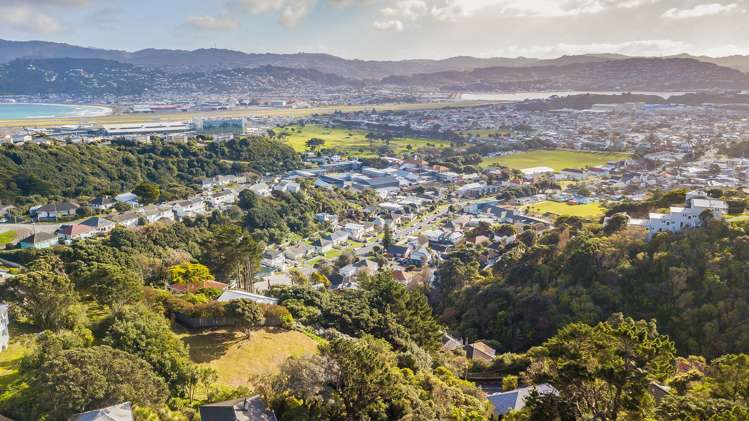 102 Sidlaw Street Strathmore Park_19