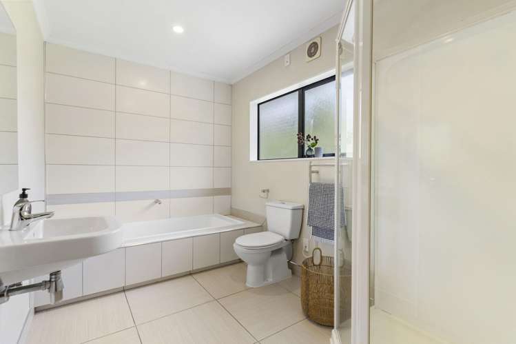 3/599 Glenfield Road Totara Vale_9