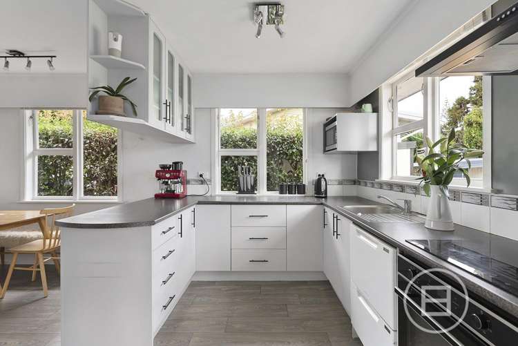 260 Hepburn Road Glendene_1