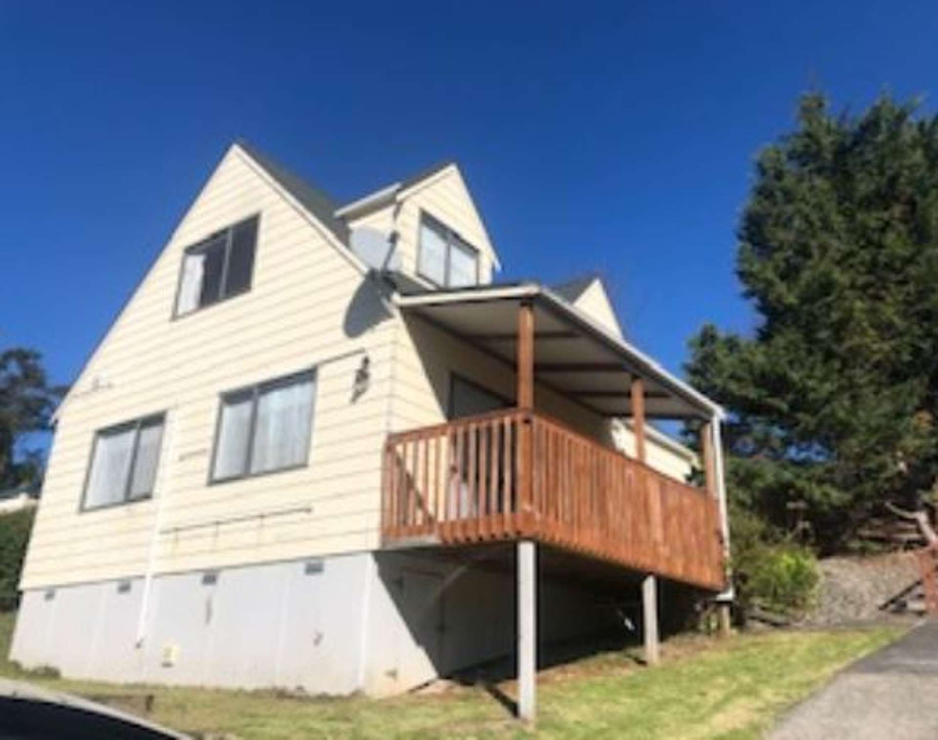 203 Glengarry Road Glen Eden_0