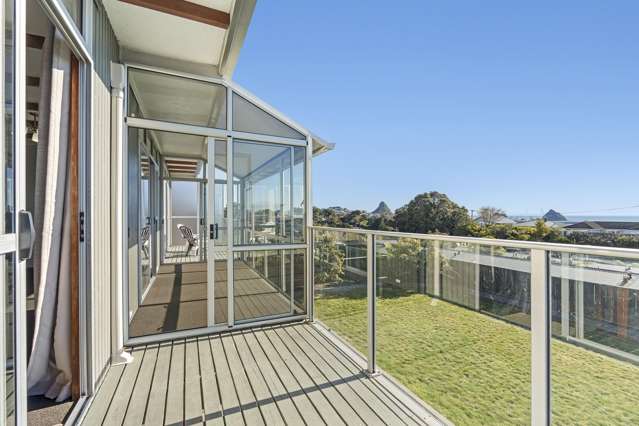 Spacious, Sunny Family Living with Stunning Views