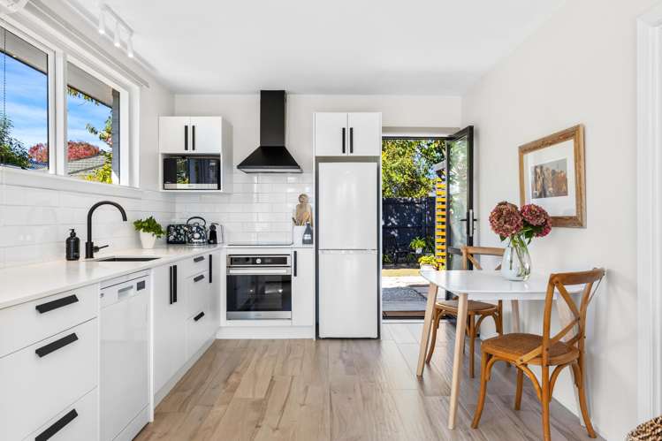 1/98 Perry Street Papanui_5