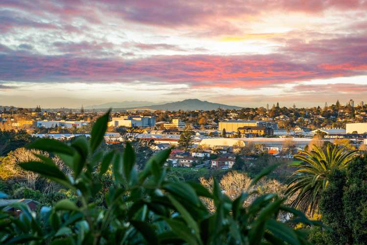 78 San Valentino Drive Henderson_1