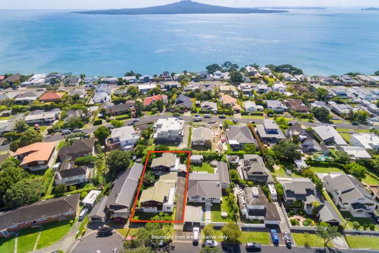 1/24 Hemi Street Narrow Neck_12