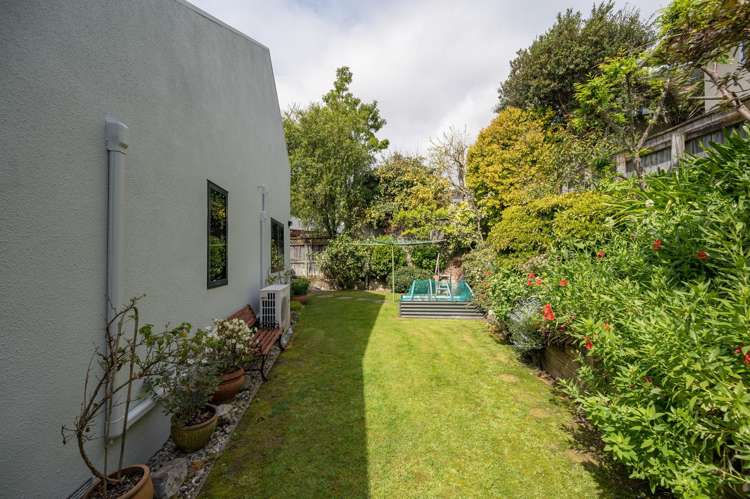 21 Idesia Grove Richmond_17