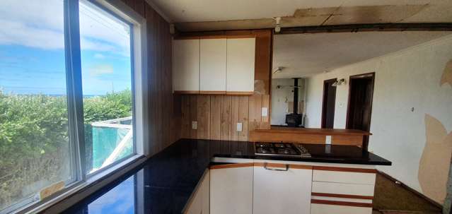 12 Whangaimoana Beach Road Pirinoa_3