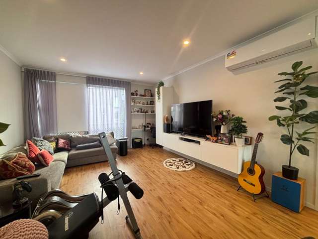 3 Kaiwawao Lane Hobsonville_3