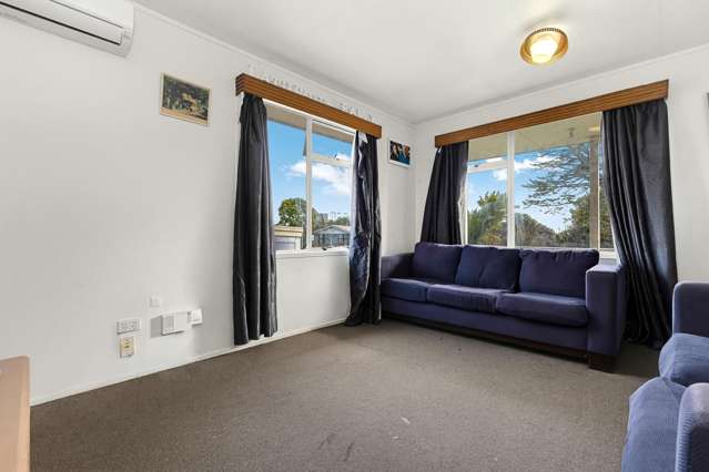42 Gilbert Road Otara_1