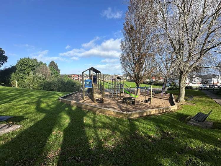35B Hargest Terrace Mt Albert_20