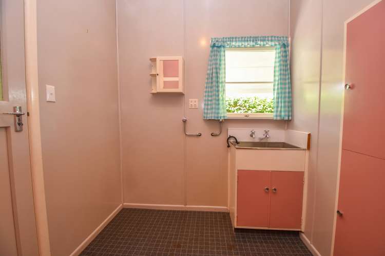 50 Kent Street Carterton_16