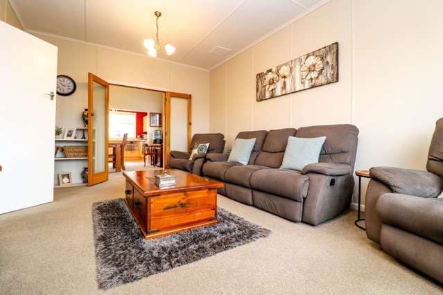 708 Mackay Street Thames_1