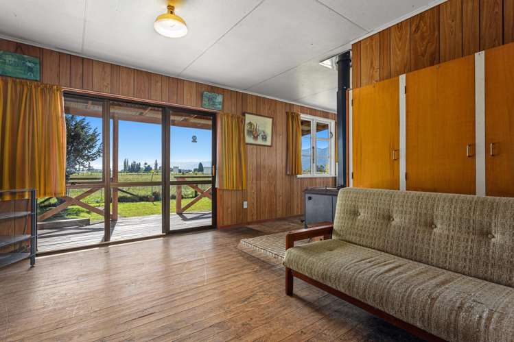 1072 Main Road Murupara_10