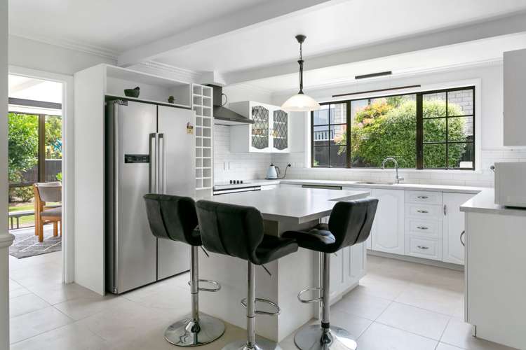 46 Arrowsmith Avenue Waipahihi_4