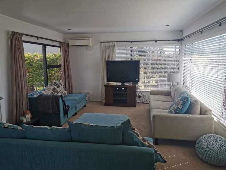 1/114 Ocean View Road Northcote_15