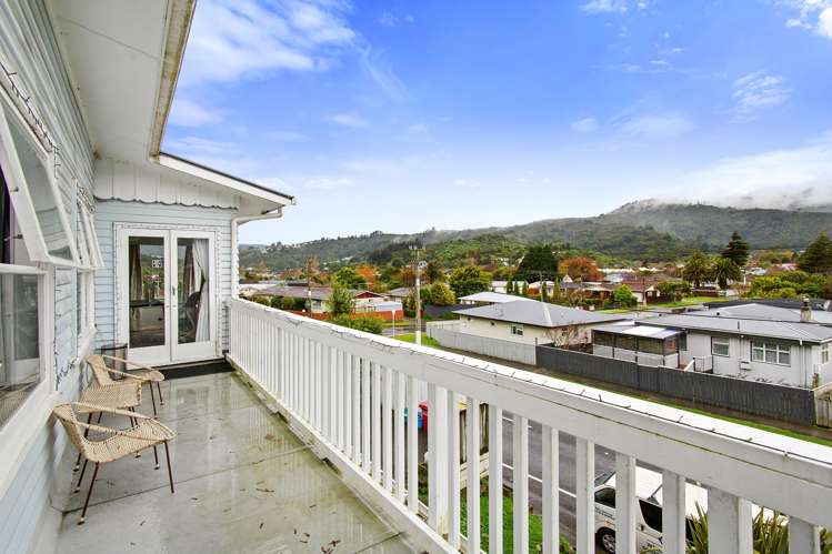 176 George Street Stokes Valley_6