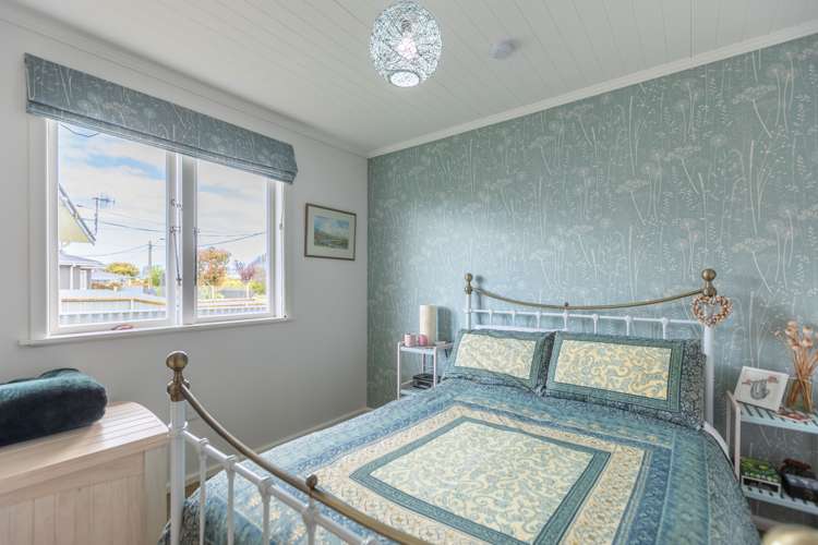 10 Dick Place Onekawa_7