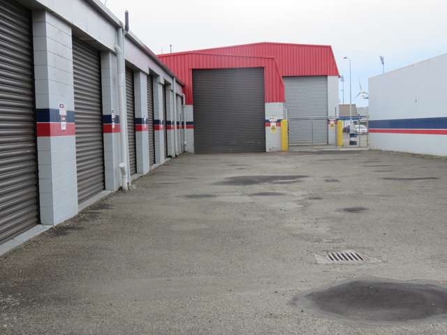 For Lease Drive - Through Warehouse