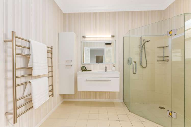 15 Troon Crescent Boulcott_14