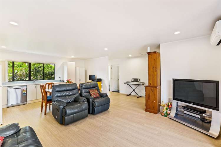 22 Albizia Avenue Henderson_7