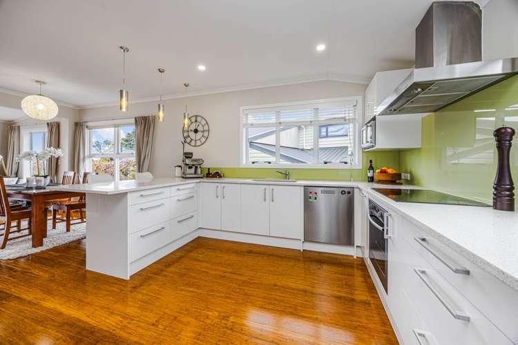 118 Sandspit Road Cockle Bay_14