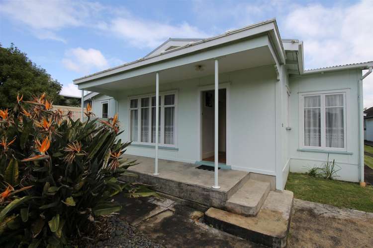 45 Hattaway Avenue Bucklands Beach_13