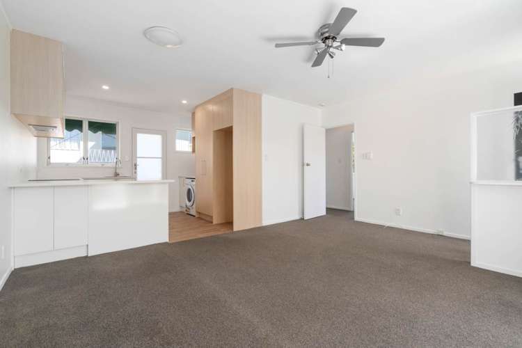 1/23 Taitua Drive Te Atatu South_7