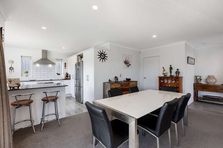 6 Turnbridge Street Pyes Pa_6