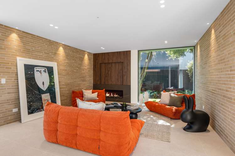 2/88B Hinau Street Fendalton_6