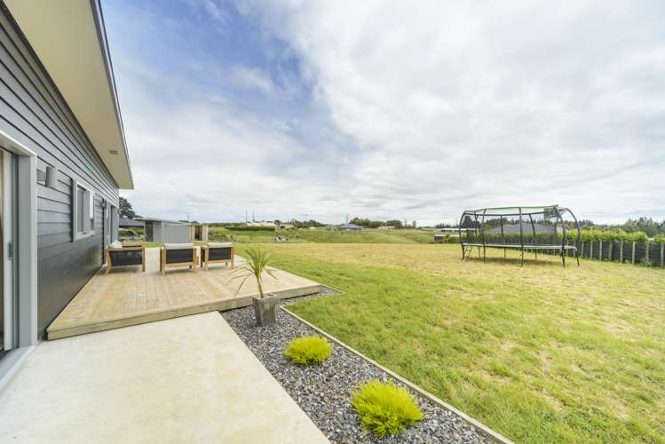 15 Highland View Drive Tokomaru_20