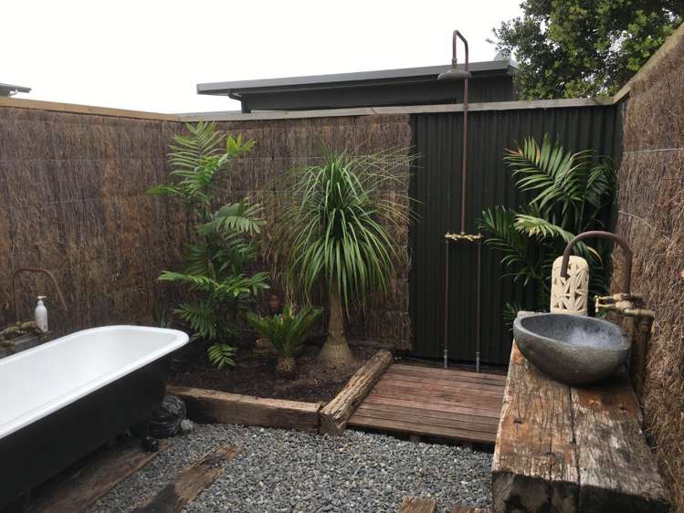 104 Ocean Close Matarangi_9