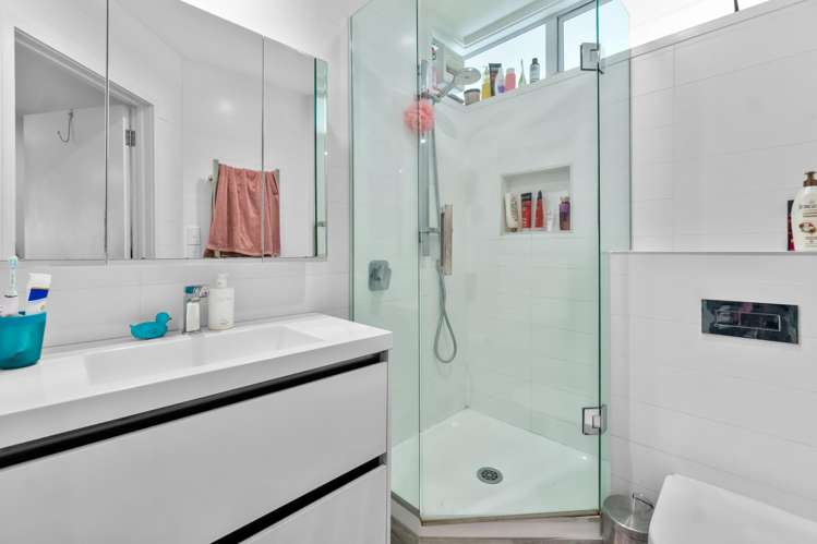 7/3 Hamilton Road Herne Bay_11