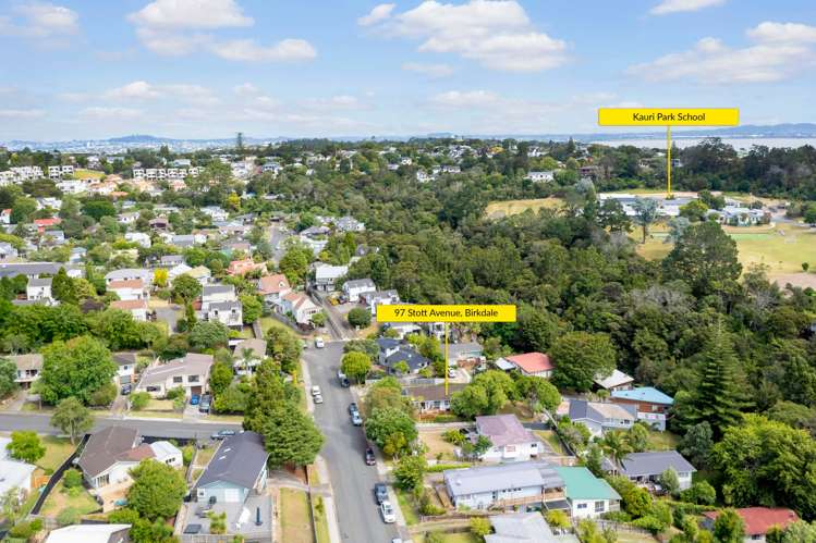 97 Stott Avenue Birkdale_20