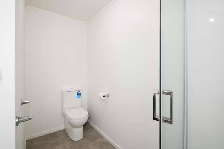 67 Amberley Avenue Highbury_17