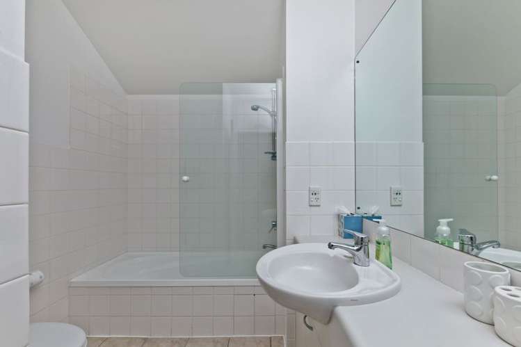 3/38 Bracken Avenue Takapuna_11