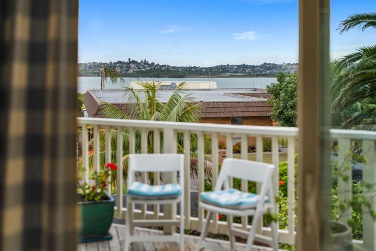 14 Clyside Avenue Half Moon Bay_2