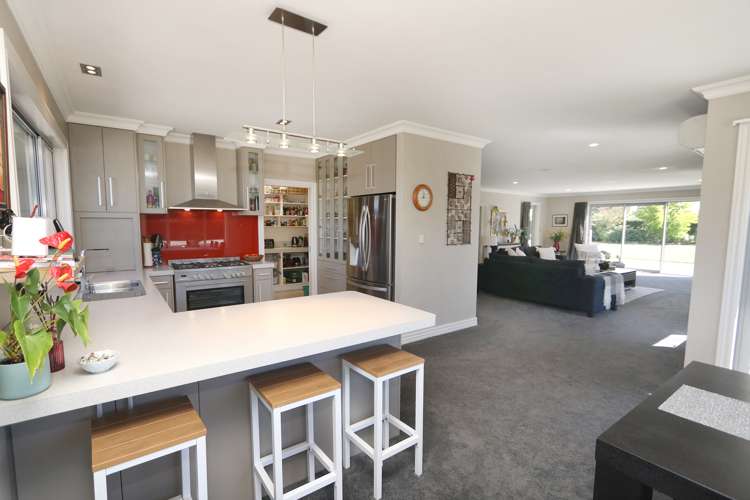 141 Milton Road South Elgin_5