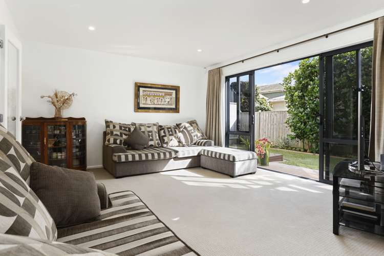 8a Devon Road Bucklands Beach_9