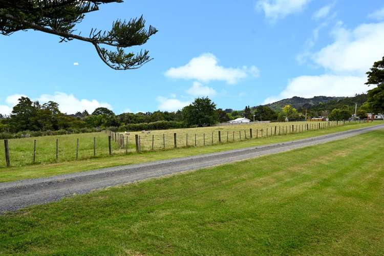 867 Kahikatea Flat Road Waitoki_36