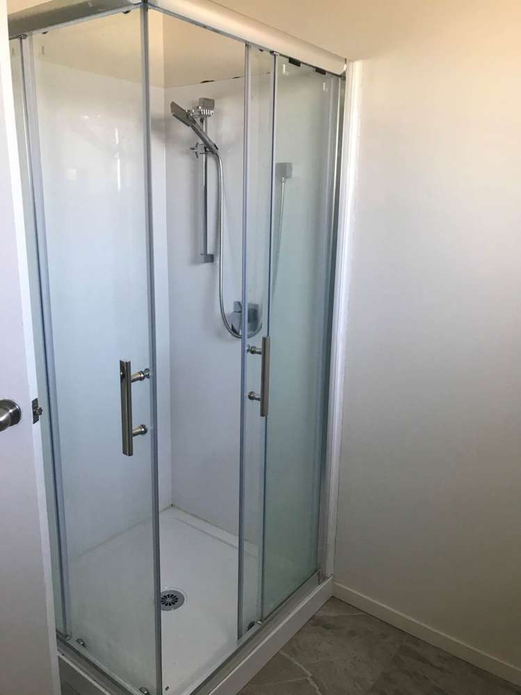 10 Ngatira Place Clendon Park_7