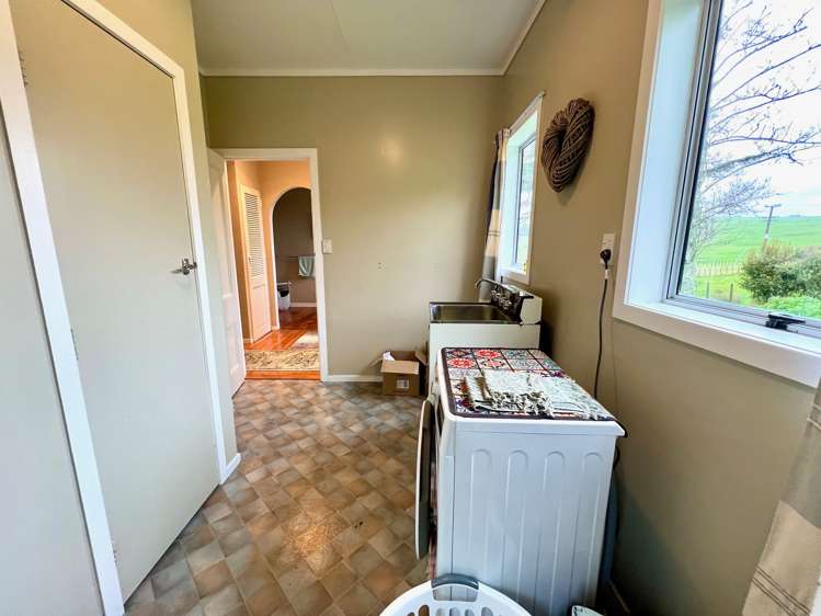 4556 Highway 22 Te Akau_29