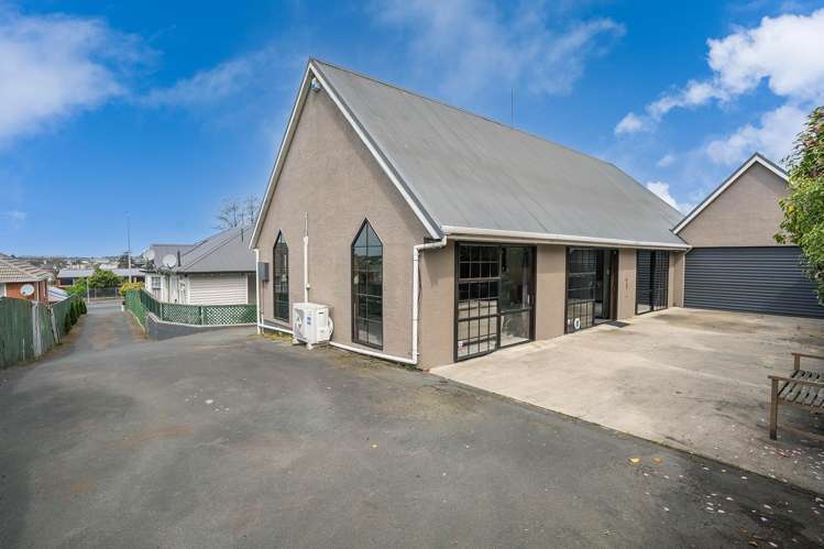 220 South Road Caversham_28