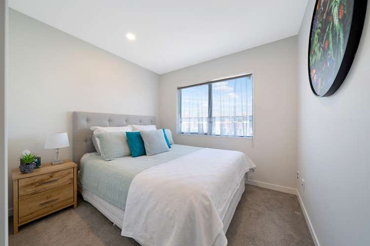 8 Meritage Lane Te Atatu South_11