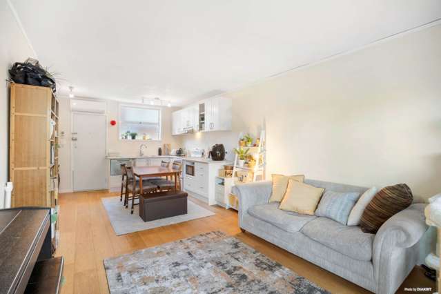 2/11 Lovelock Avenue Mount Eden_2