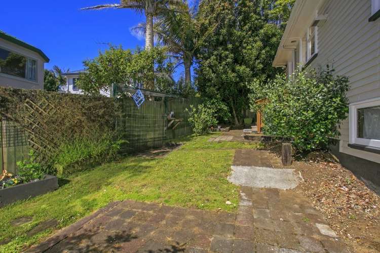 9 Potter Avenue Northcote_16