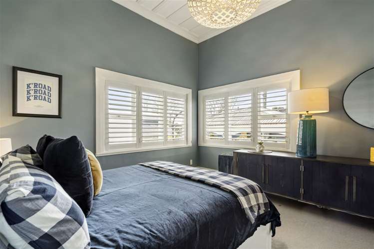 15 North Avenue Narrow Neck_16