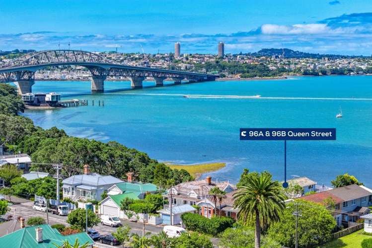 96 & 96A Queen Street Northcote Point_32